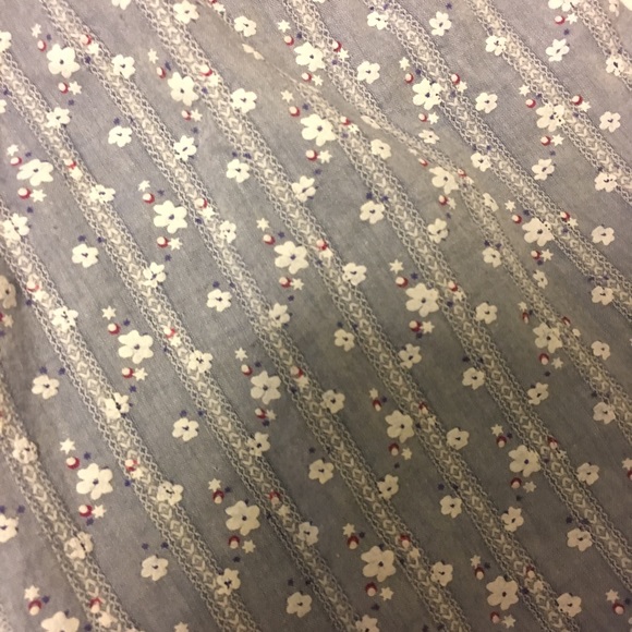 Off shoulder top - Picture 3 of 3